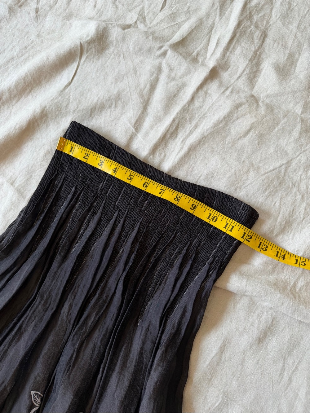 Vintage smocked waist pleated midi Skirt xs to large - Picture 11 of 14